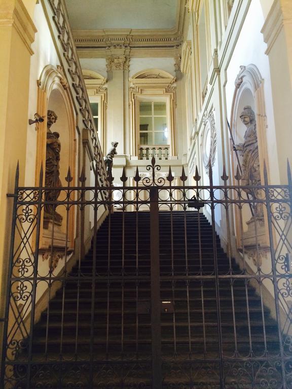 Apartament Tl Palazzo Fantuzzi Bolonia Pokój zdjęcie