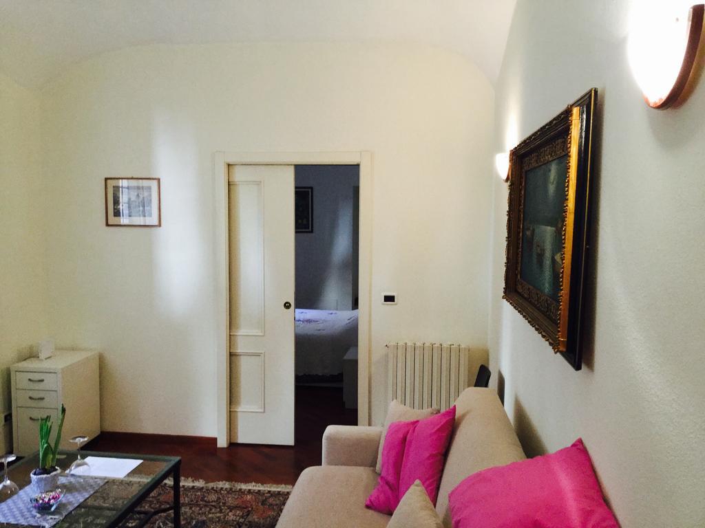Apartament Tl Palazzo Fantuzzi Bolonia Zewnętrze zdjęcie