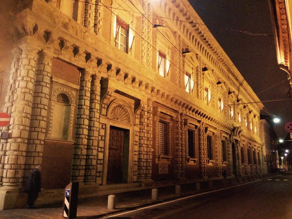 Apartament Tl Palazzo Fantuzzi Bolonia Zewnętrze zdjęcie