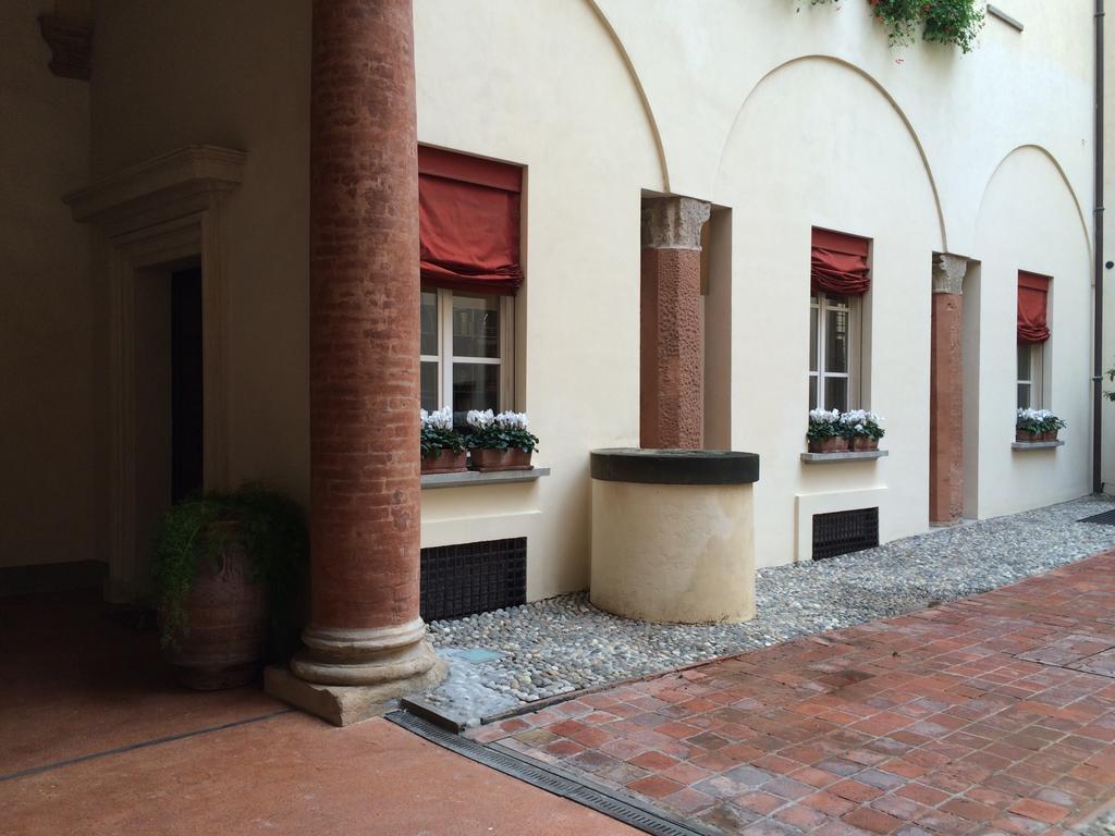Apartament Tl Palazzo Fantuzzi Bolonia Pokój zdjęcie