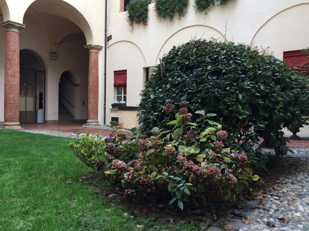 Apartament Tl Palazzo Fantuzzi Bolonia Pokój zdjęcie