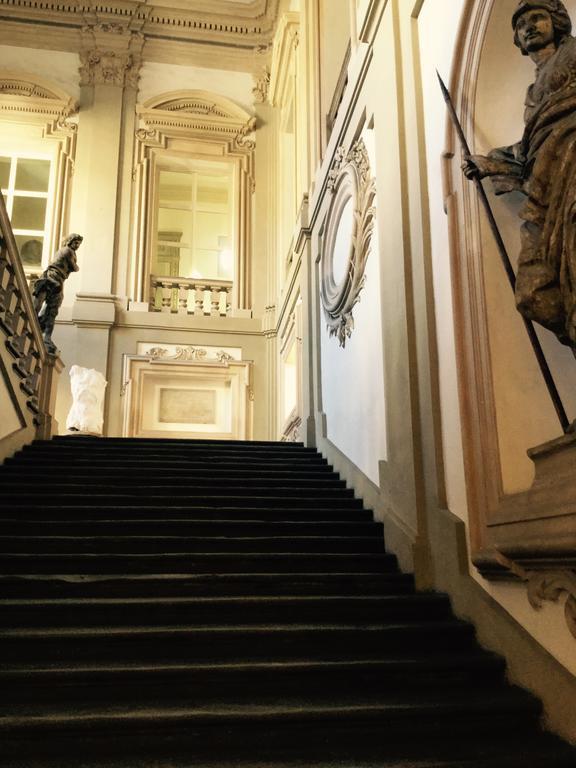 Apartament Tl Palazzo Fantuzzi Bolonia Zewnętrze zdjęcie